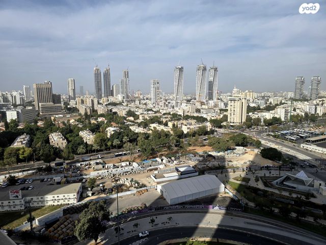 דרך מנחם בגין 