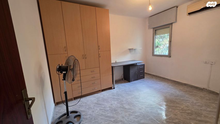 דירת גן, הסביונים 2, רובע א', אריאל