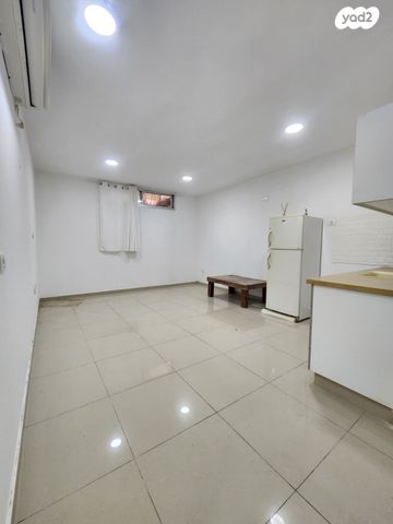 רביבים, גני ראשון