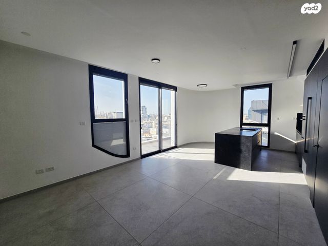 גג/ פנטהאוז, מטלון, פלורנטין, תל אביב יפו