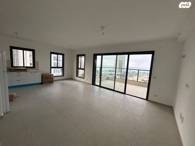 דירה, נוף הטיילת, נתניה