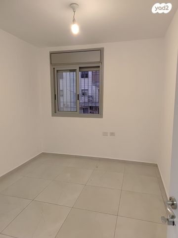 דירה, הרב יעקב אדלשטיין, רמת אברהם, בית שמש