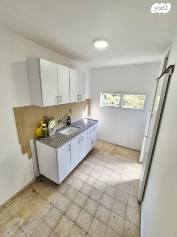 דירה, הרב מיימון 31, דרום מזרח, בת ים