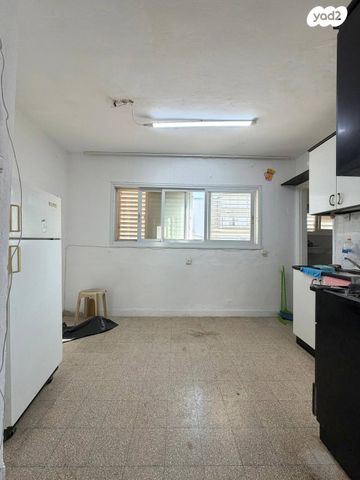 דירה, שדרות דגניה 75, קרית חיים מערבית, חיפה