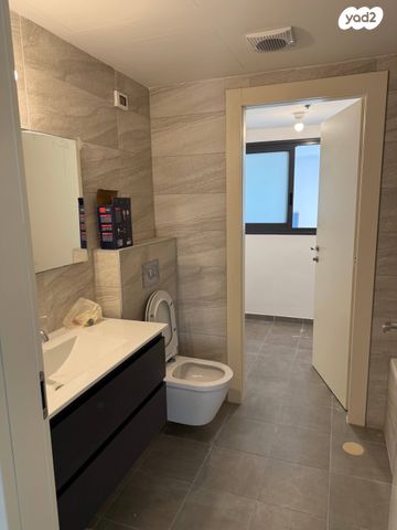 דירה, הרב הרצוג, צפון מערב מרכז העיר, נתניה