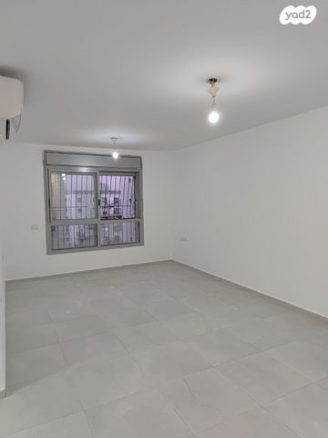 דירה, הרב יעקב אדלשטיין, רמת אברהם, בית שמש