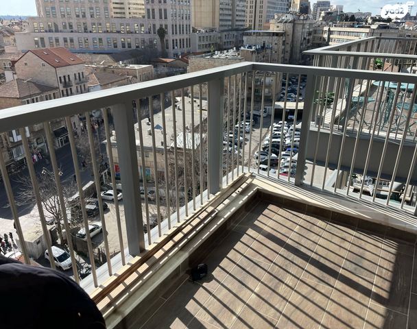 דירה, ראול ולנברג 65, מרכז העיר, ירושלים