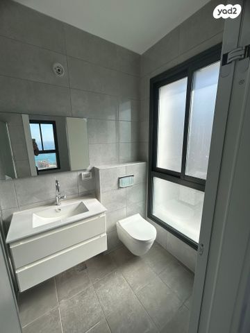 דירה, אמנון ליפקין שחק 3, נוף הטיילת, נתניה