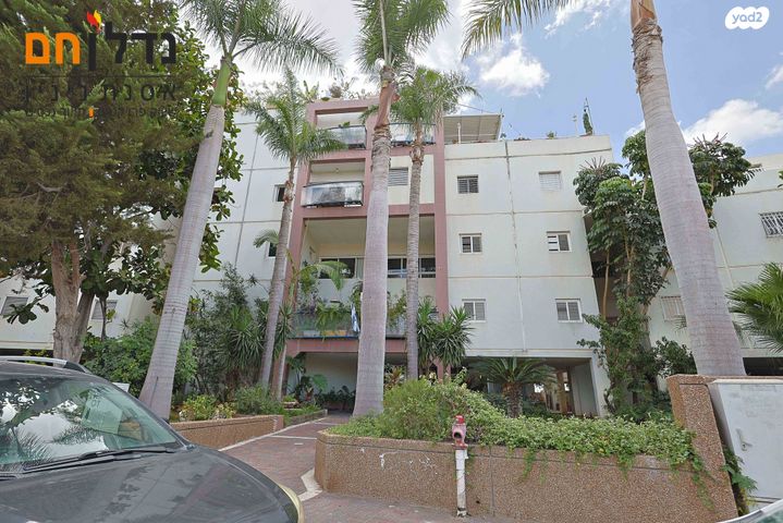 דירה, דוד בן גוריון, גולן, רמת השרון