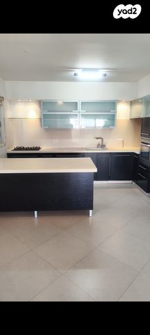 דירה, זלמן שז"ר 16, נתניה