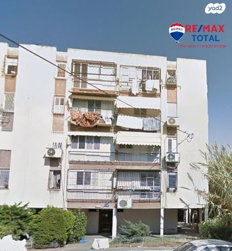 הרב רובינשטיין 23