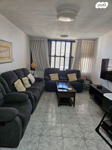 יצחק בן צבי 4