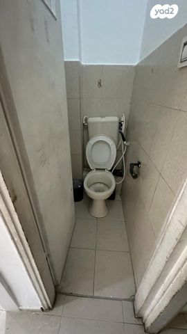 דירה, כצנלסון 84, לב העיר, בת ים