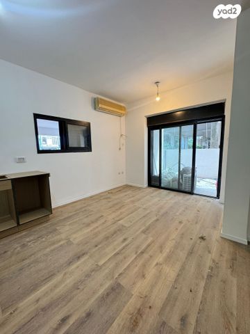 דירה, שדרות נורדאו, תל אביב יפו