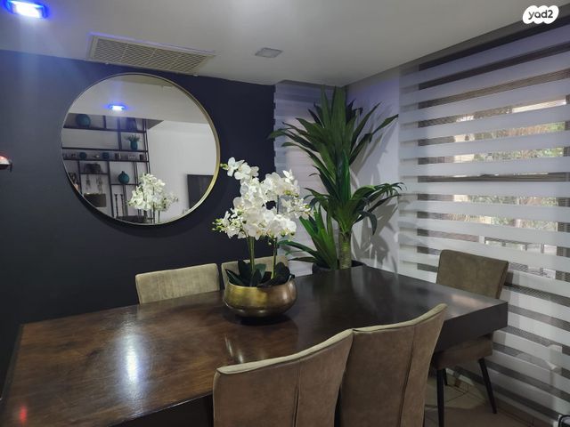 בית פרטי/ קוטג', נווה דקלים, נווה דקלים, ראשון לציון