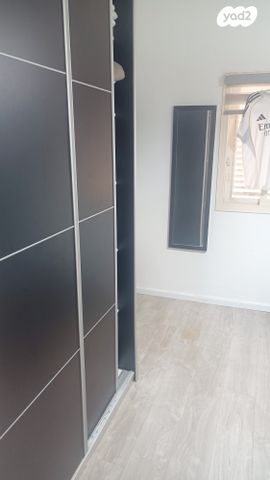 דירה, השרון, רסקו א', חולון