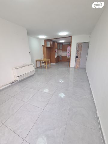 דירה, כורש, שכון עובדים, עפולה