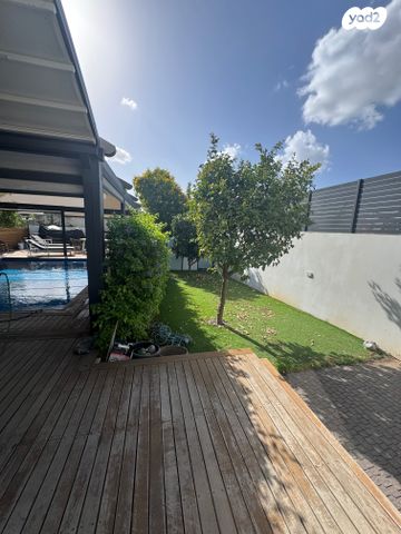 בית פרטי/ קוטג', נווה מגן, רמת השרון