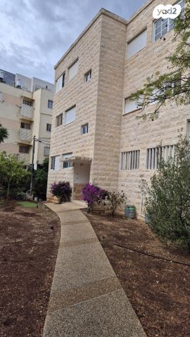 דירה, כרמל מערבי, חיפה