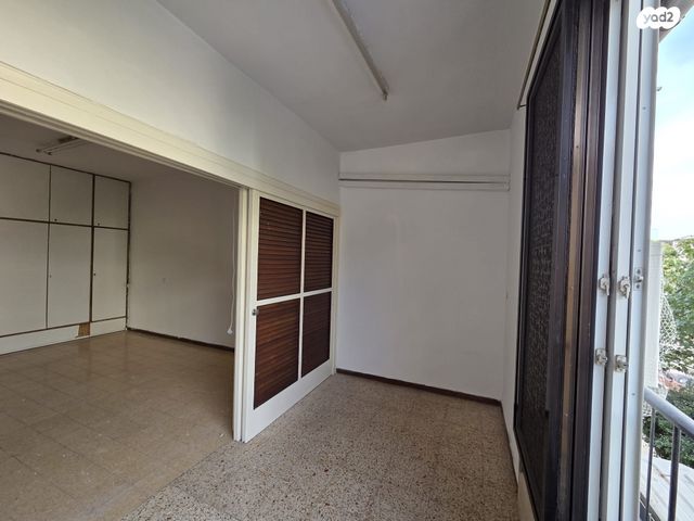 דירה, רבי יהודה הנשיא 44, הפועל המזרחי ג', שיכון ג', בני ברק