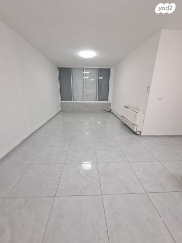 דירה, כורש, שכון עובדים, עפולה