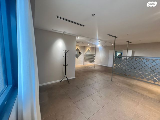 חנויות/ שטח מסחרי, הלוחמים 53, חולון