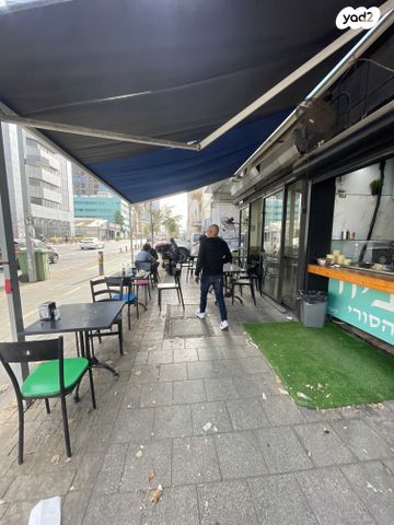 חנויות/ שטח מסחרי, יגאל אלון, נחלת יצחק, תל אביב יפו