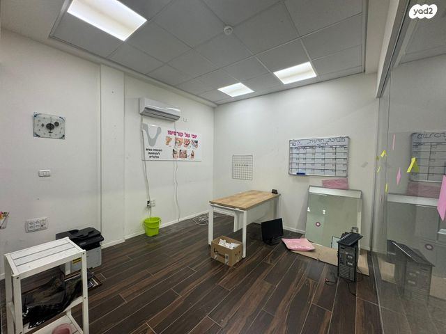 חנויות/ שטח מסחרי, חלוצי התעשייה, אזור תעשיה מפרץ, חיפה