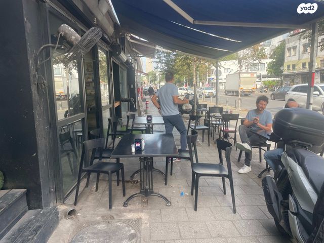 חנויות/ שטח מסחרי, יגאל אלון, נחלת יצחק, תל אביב יפו