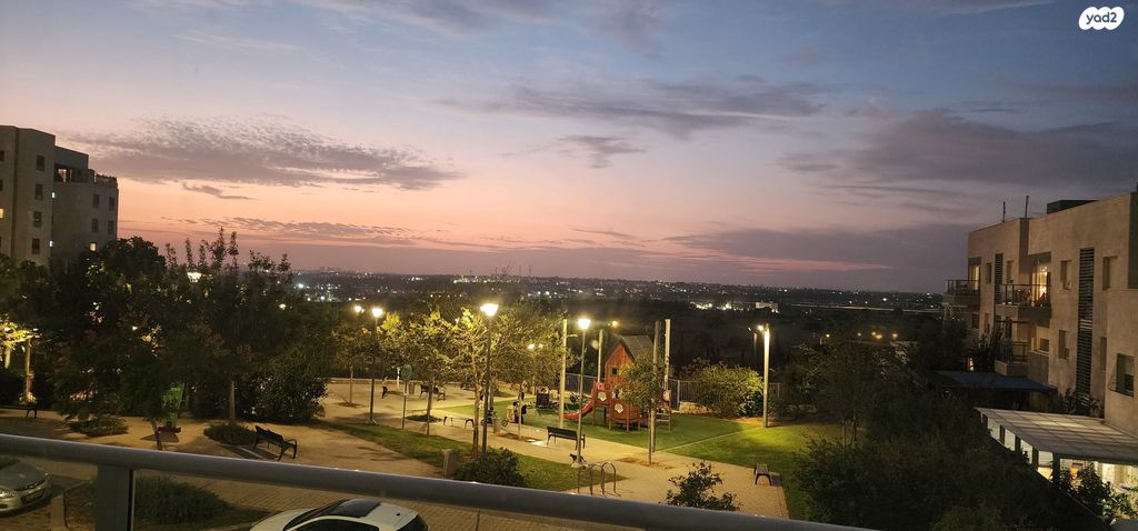 משרדים, אלה 2, החורש, חריש