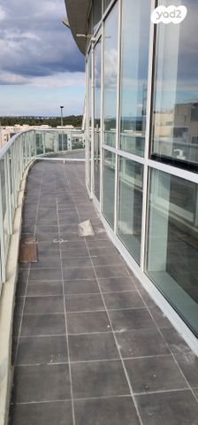 משרדים, אלה 2, החורש, חריש