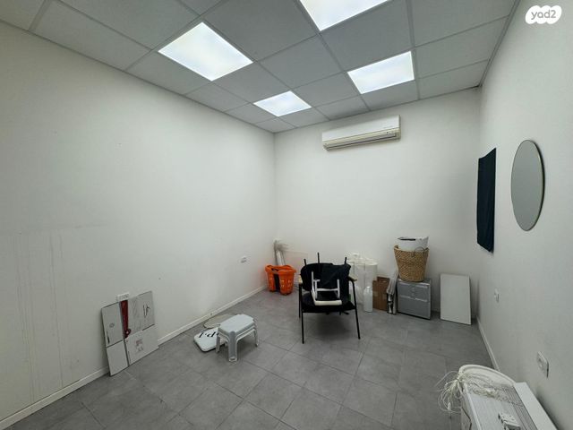 חנויות/ שטח מסחרי, חלוצי התעשייה, אזור תעשיה מפרץ, חיפה