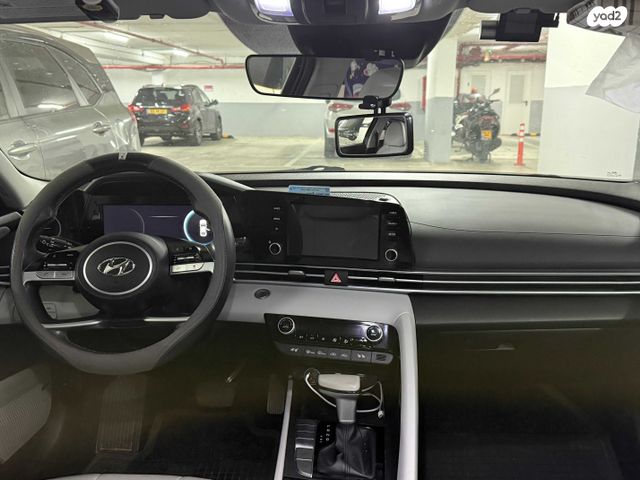 יונדאי אלנטרה