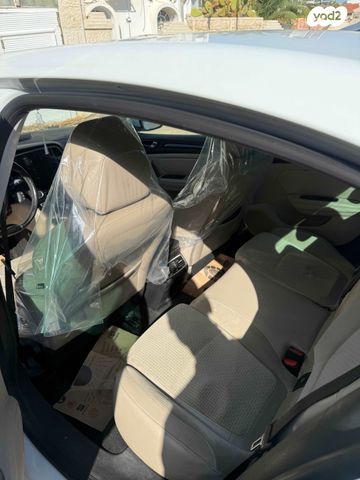 מודעת רכב רנו מגאן