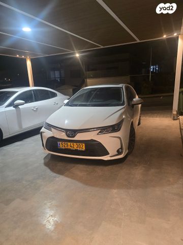 טויוטה קורולה
