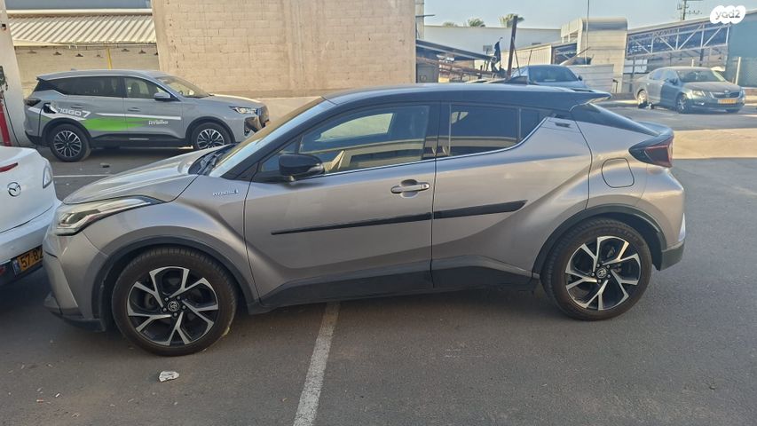 טויוטה C-HR