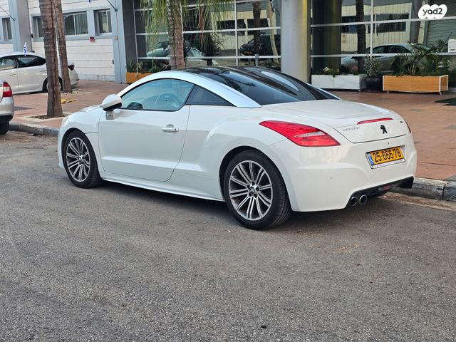 פיג'ו RCZ
