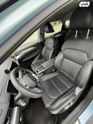 ג׳ילי Geometry C