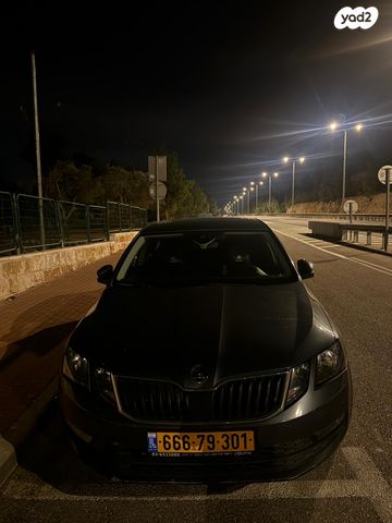 סקודה אוקטביה