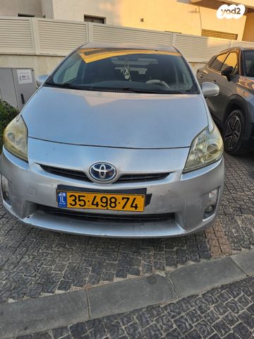 מודעת רכב טויוטה פריוס