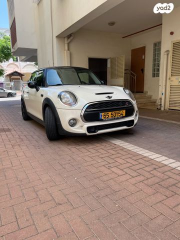 מודעת רכב מיני קופר