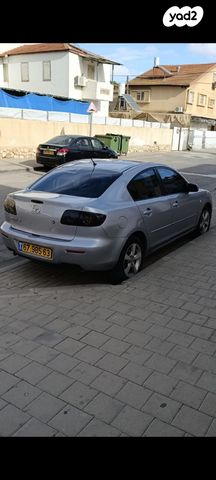 מאזדה 3