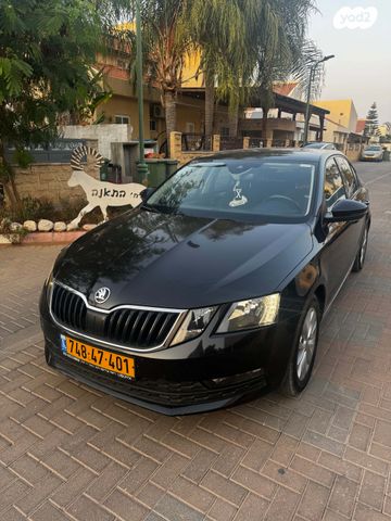 סקודה אוקטביה