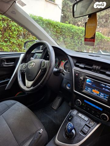 טויוטה אוריס