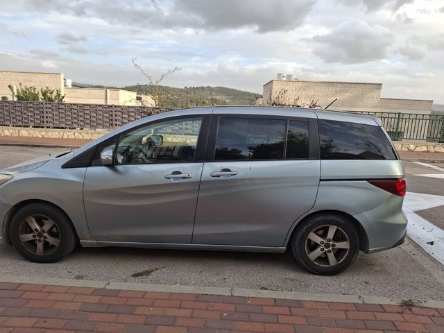 מודעת רכב מאזדה 5