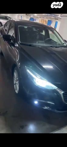 מודעת רכב מאזדה 3