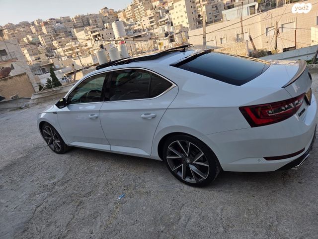 מודעת רכב סקודה סופרב