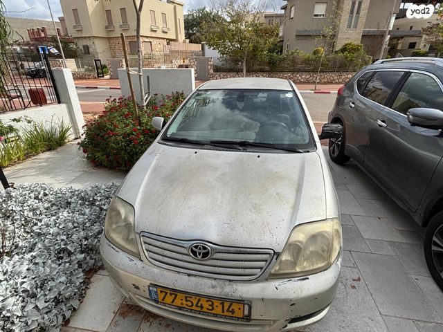 מודעת רכב טויוטה קורולה