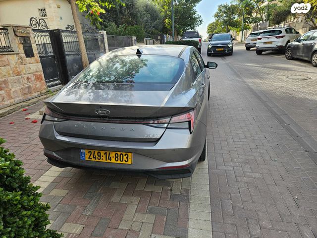 יונדאי אלנטרה