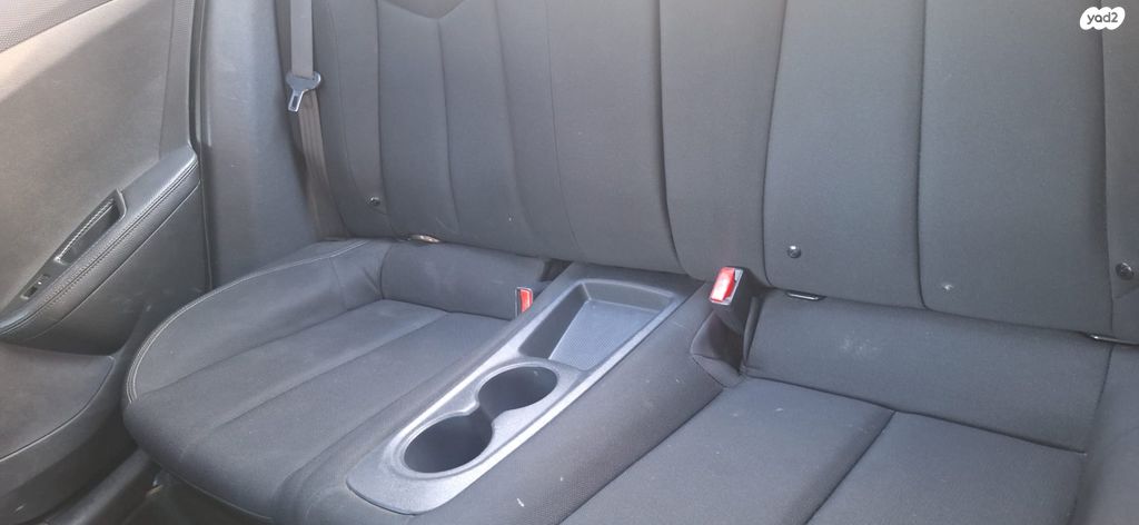 מודעת רכב יונדאי ולוסטר